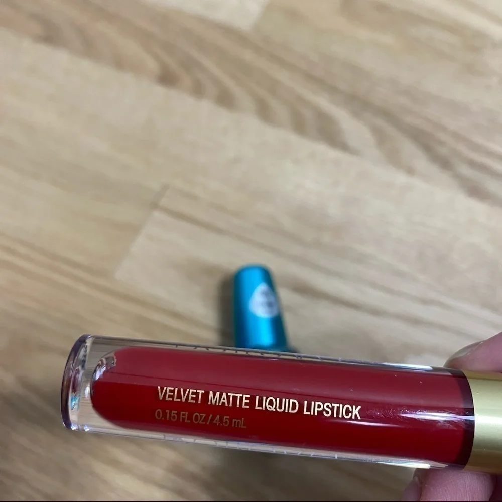 Believe Beauty Matte Liquid Lipstick & LA Colors Gel Shine Blue Nail Polish NEW